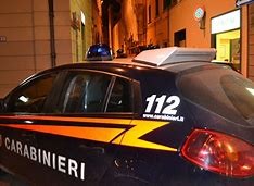 Ladra trascorre la notte nel centro commerciale