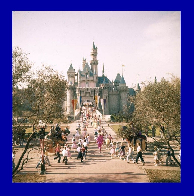 Accadde oggi - 17 Luglio 1955 - Apre Disneyland a Los Angeles