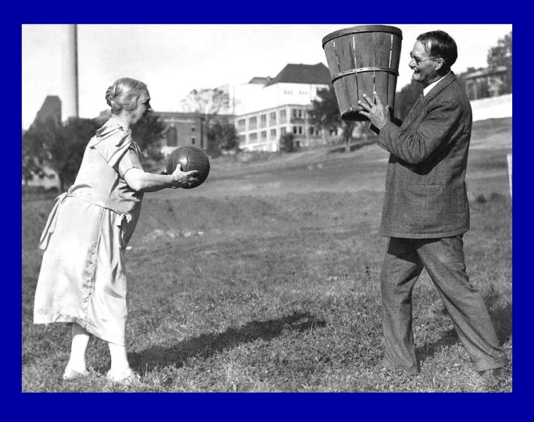 Accadde oggi - 20 Gennaio 1892 - A Springfield viene disputata la prima partita ufficiale di pallacanestro