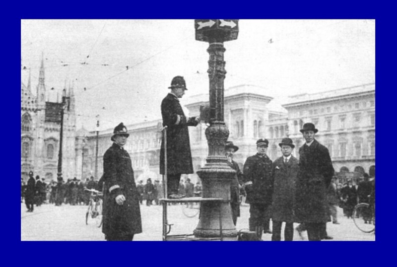 Accadde oggi - 1 Aprile 1925 - A Milano il primo semaforo italiano