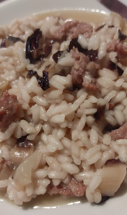 IN CUCINA CON ARSELIO: Risotto con radicchio trevisano salsiccia e montasio