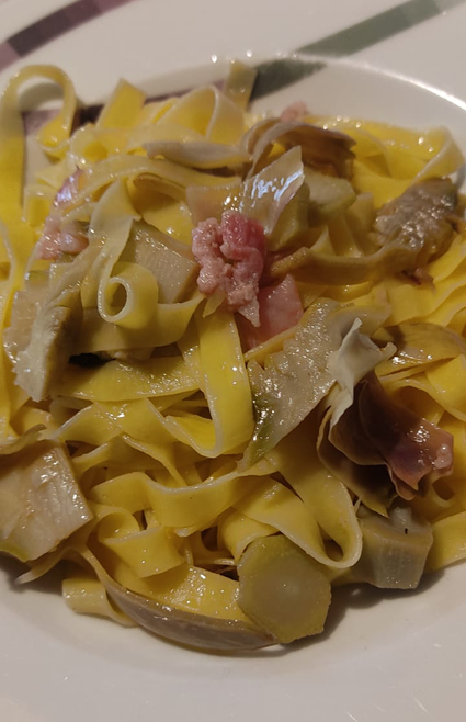 IN CUCINA CON ARSELIO: Tagliatelle con carciofi guanciale pecorino e menta