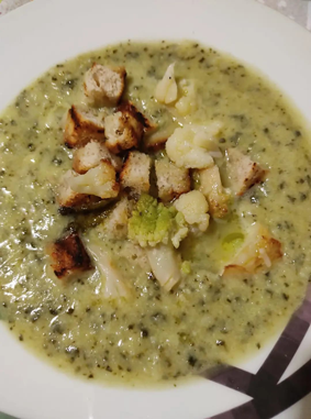 IN CUCINA CON ARSELIO: Zuppa con cavolo nero cavolfiore broccolo romanesco
