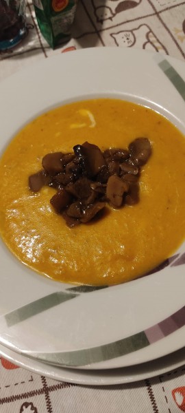 IN CUCINA CON ARSELIO: Vellutata di zucca con porcini