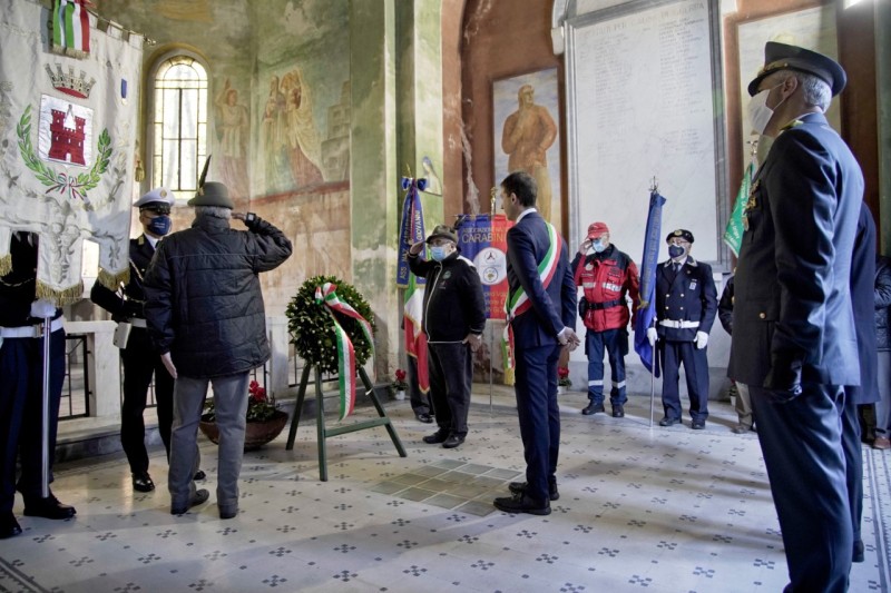 Sesto - ricorda i caduti della Grande Guerra e celebra le Forze Armate